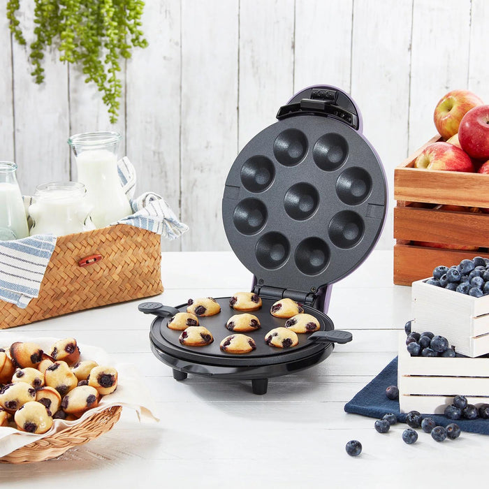 Dash Mini Cupcake Maker, 9 Count