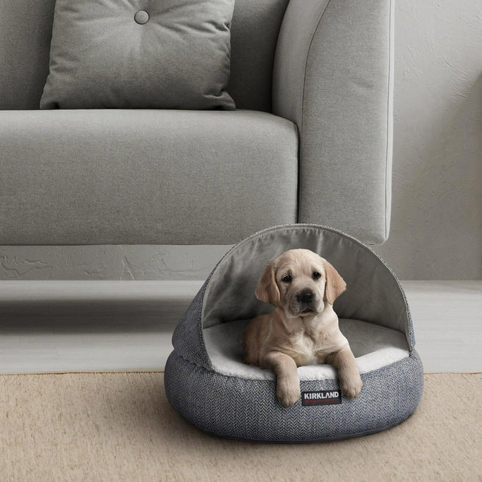 Kirkland Signature 22 Round Hooded Pet Bed