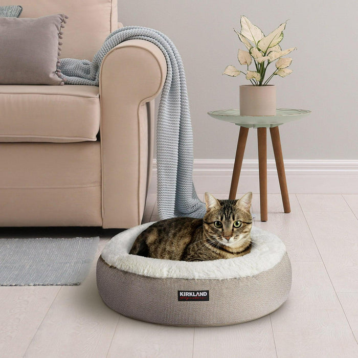 Kirkland Signature 22 Round Hooded Pet Bed