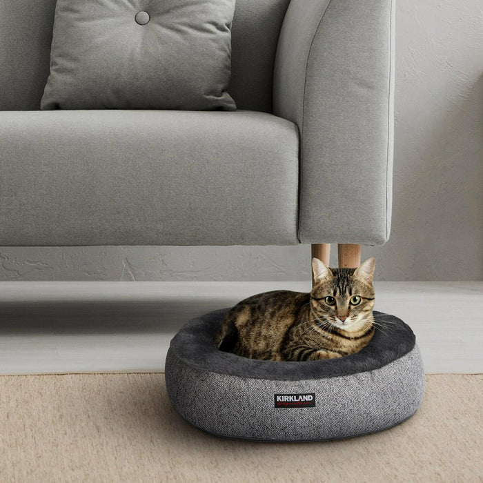 Kirkland Signature 22 Round Hooded Pet Bed