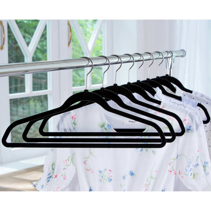 https://homedeliveries.us/cdn/shop/products/Flocked_Hangers_Two__2b72f6efb31e7d715c212de86b63f3a1_700x700.jpg?v=1676729289