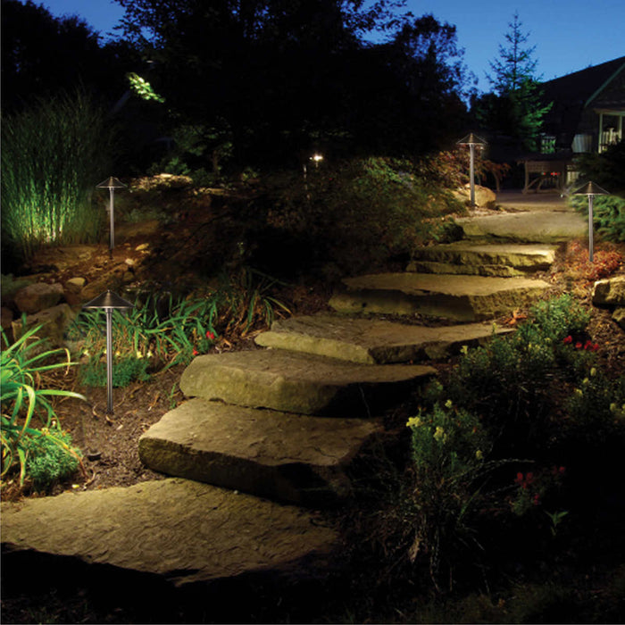 VOLT Landscape Lighting 9-piece Path and Area Light Brass LED Starter Kit ) | Home Deliveries
